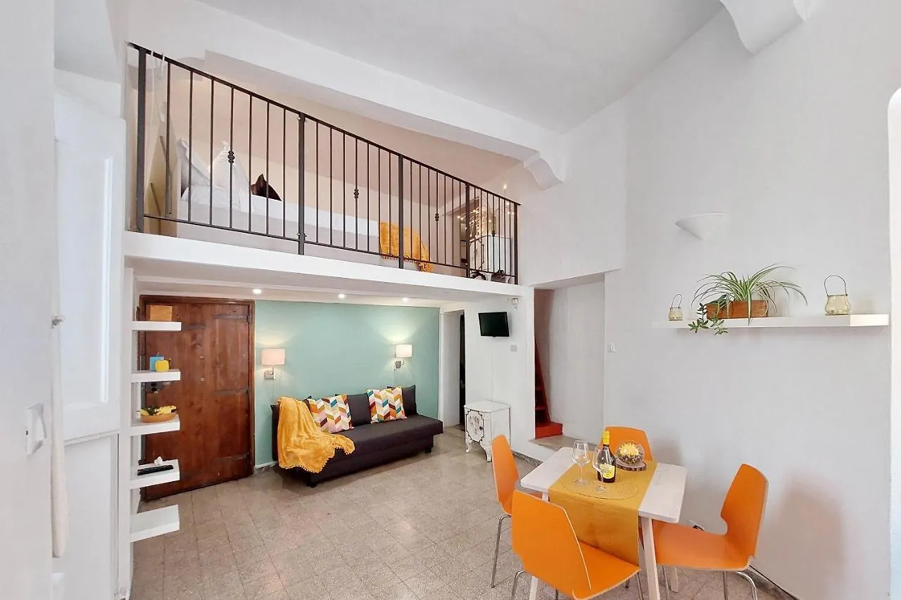 Campo De' Fiori Cute Apartment Roma Italia